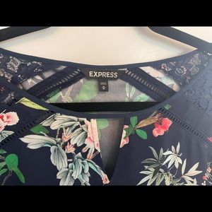 Express blouse navy floral lace inset M